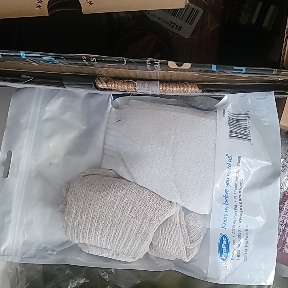 Winter Warmup Kit - Picture 2 of 2